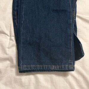 New jeans. Tricot. Wide leg. Hugs hips. Flattering. Size 5 (26)